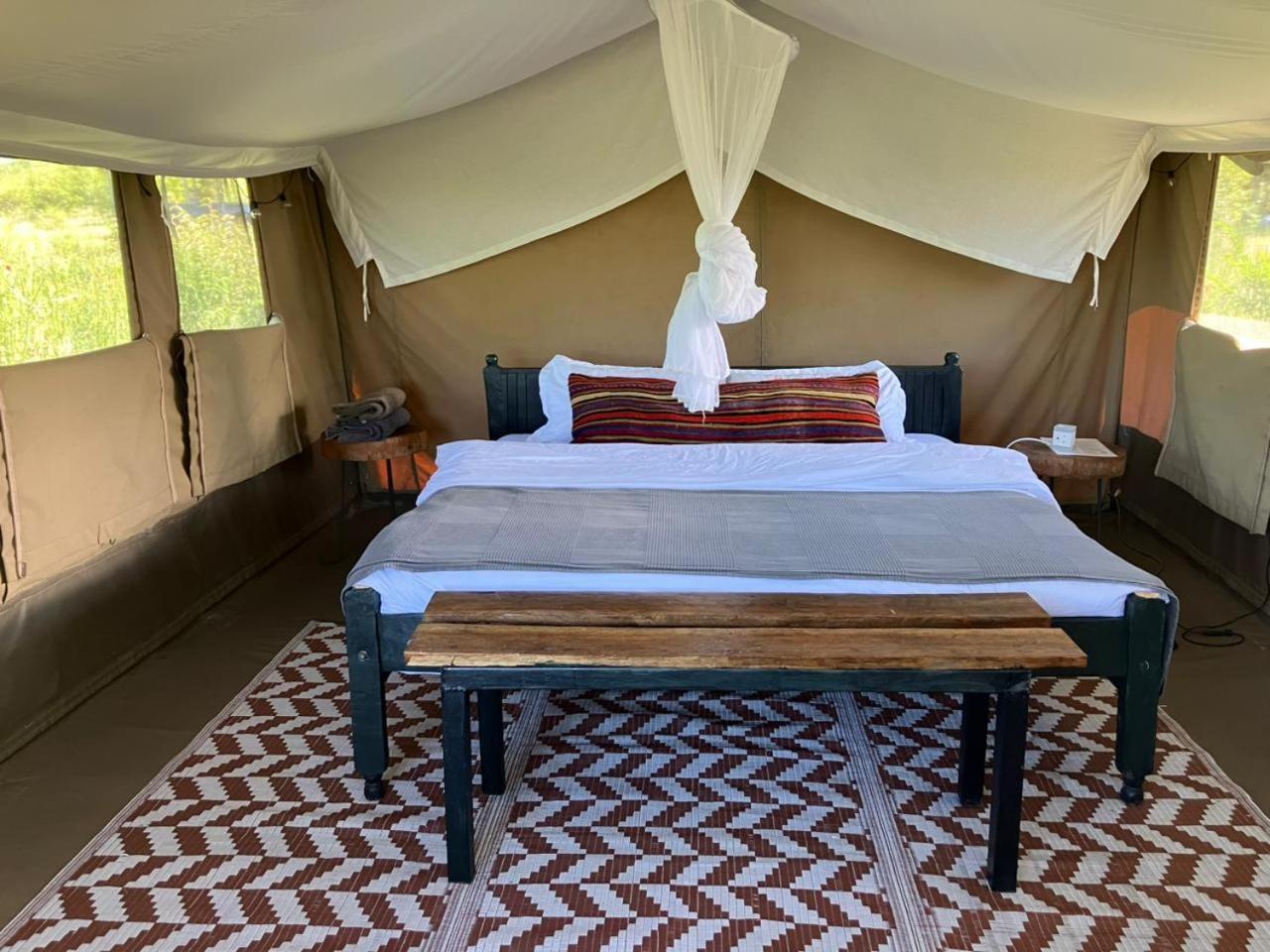 Kambu Mara Camp Hotel Sekenani Екстериор снимка